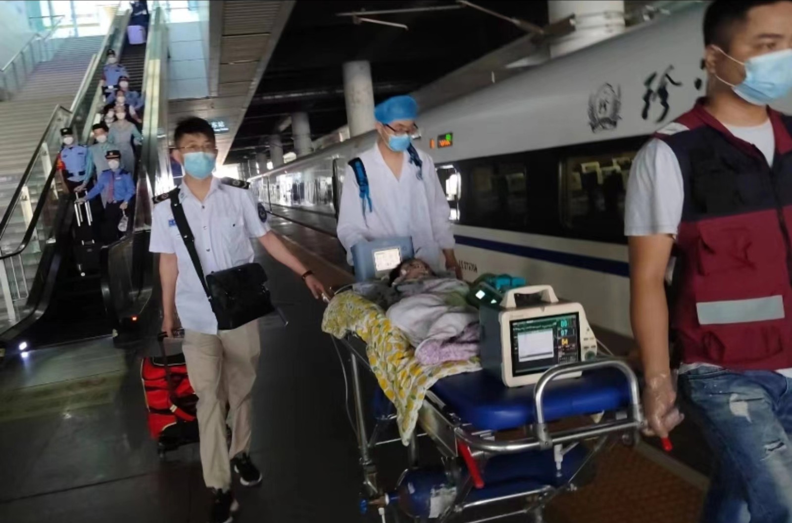 全南县高铁转运公司